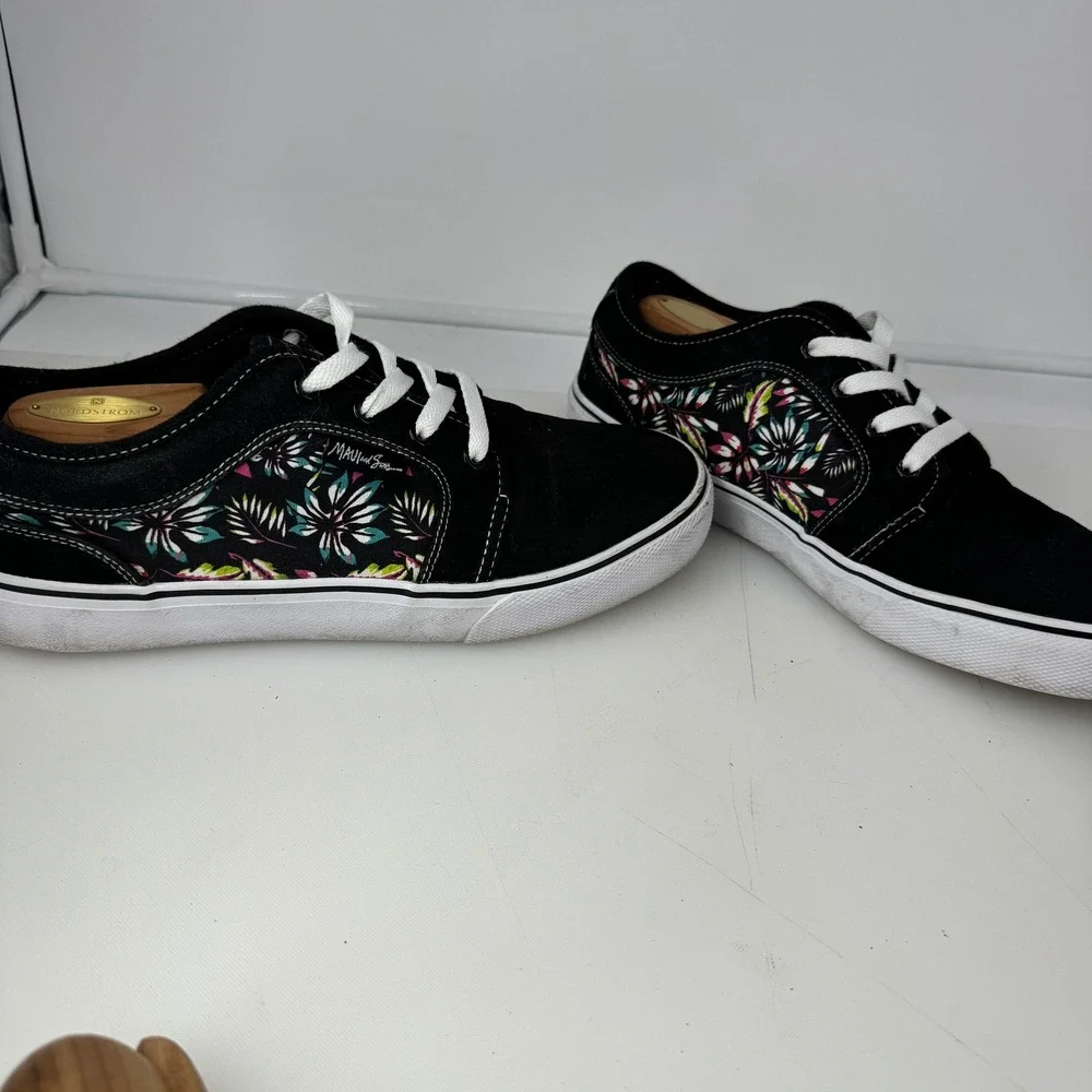 Maui and Sons Wave Sneakers Men 10 Tropical Floral Canvas Skate MSF18MVL001EA